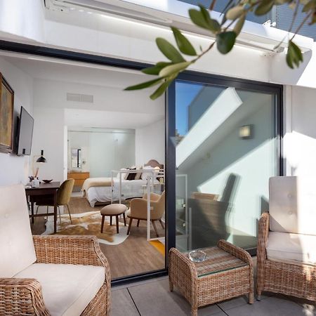 Stupendo-Three Rooms-Suite With Terrace -Center -Air Conditioning-Free Park ลิสบอน ภายนอก รูปภาพ
