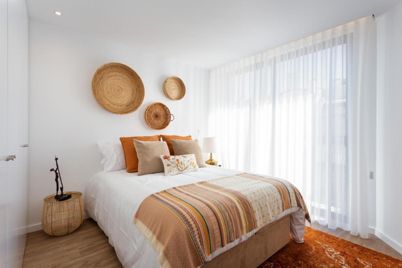 Stupendo-Three Rooms-Suite With Terrace -Center -Air Conditioning-Free Park ลิสบอน ภายนอก รูปภาพ