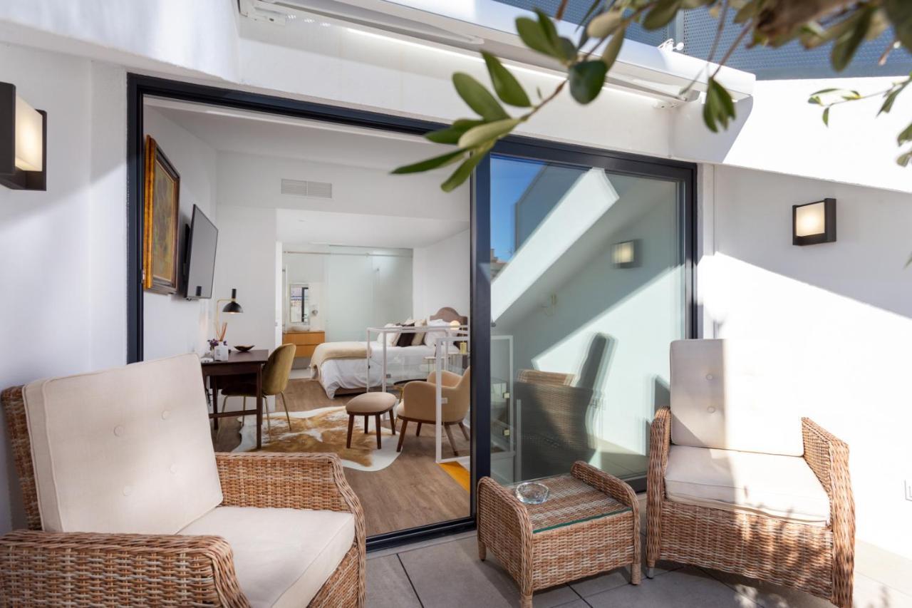 Stupendo-Three Rooms-Suite With Terrace -Center -Air Conditioning-Free Park ลิสบอน ภายนอก รูปภาพ