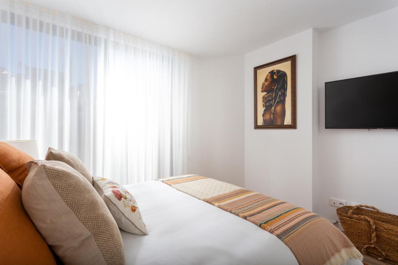 Stupendo-Three Rooms-Suite With Terrace -Center -Air Conditioning-Free Park ลิสบอน ภายนอก รูปภาพ